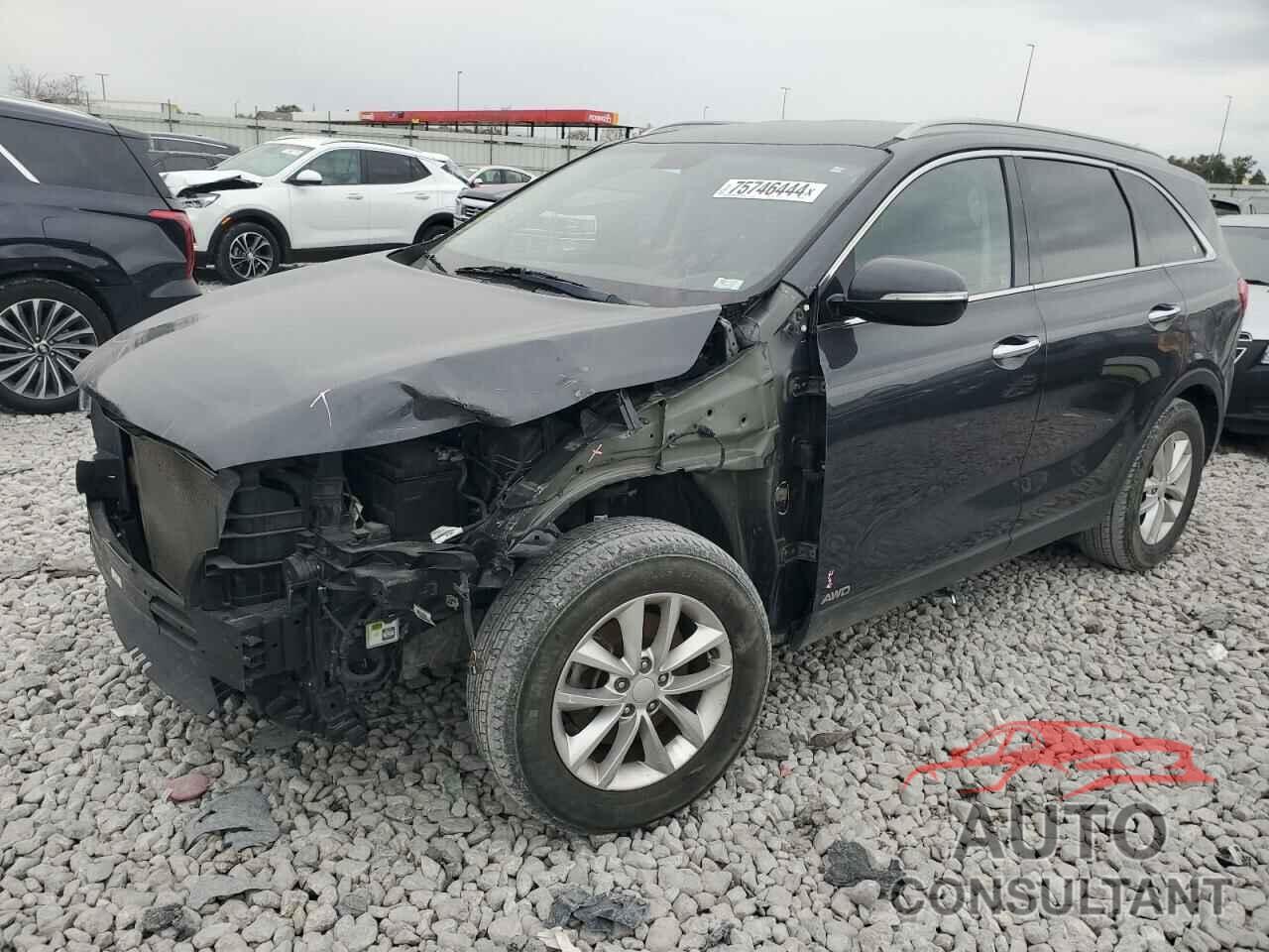 KIA SORENTO 2018 - 5XYPGDA35JG423744