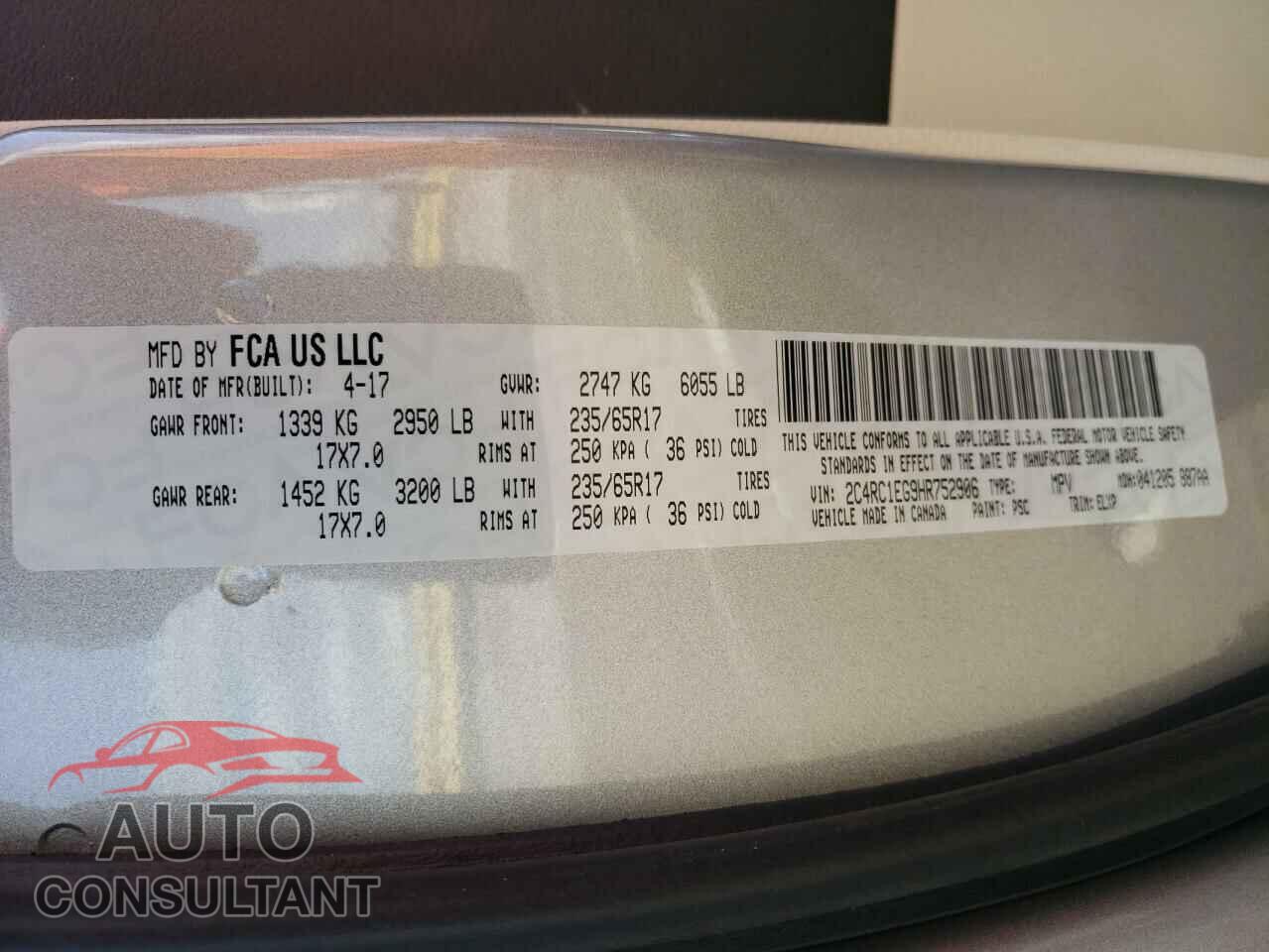 CHRYSLER PACIFICA 2017 - 2C4RC1EG9HR752906