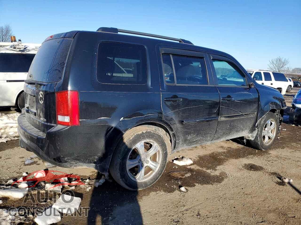HONDA PILOT 2012 - 5FNYF4H70CB049554