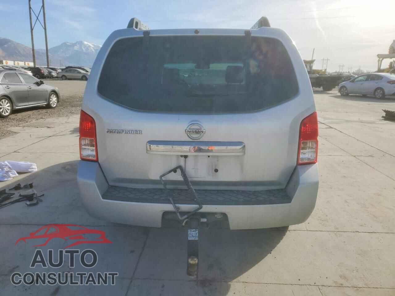 NISSAN PATHFINDER 2011 - 5N1AR1NB3BC634006