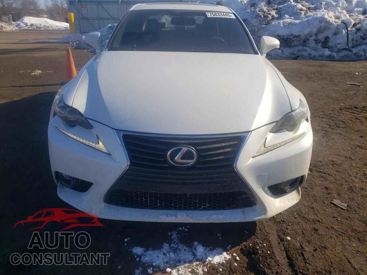 LEXUS IS 2015 - JTHCF1D29F5024224