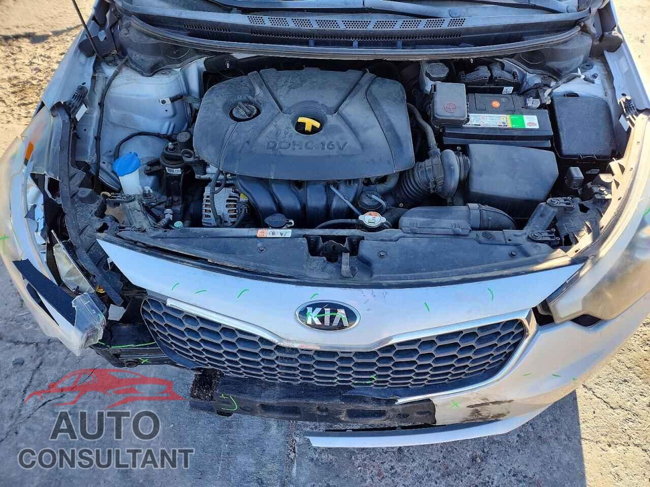 KIA FORTE 2016 - KNAFX4A61G5440352