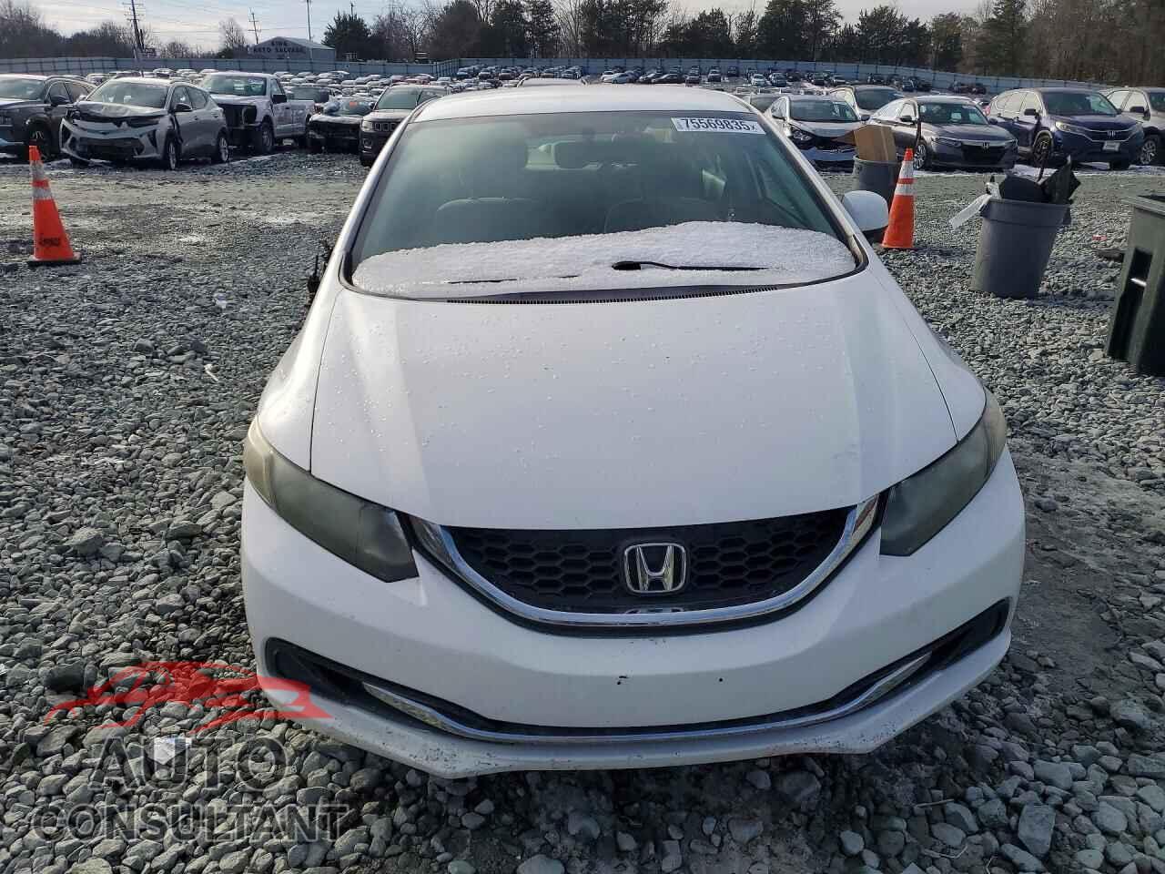 HONDA CIVIC 2013 - 2HGFB2F58DH548009