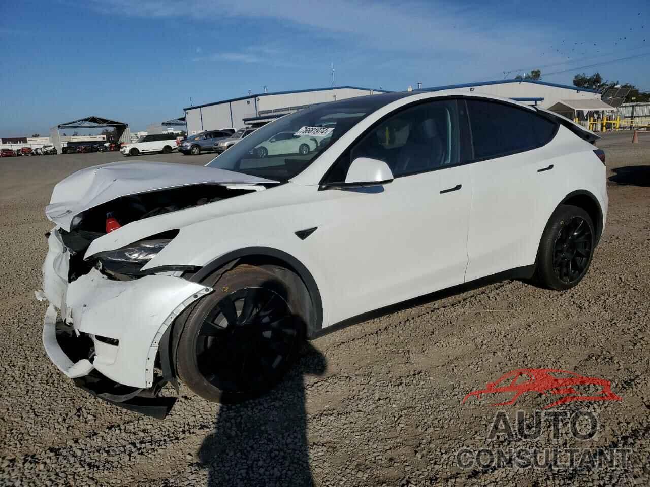 TESLA MODEL Y 2023 - 7SAYGDEE5PA130152