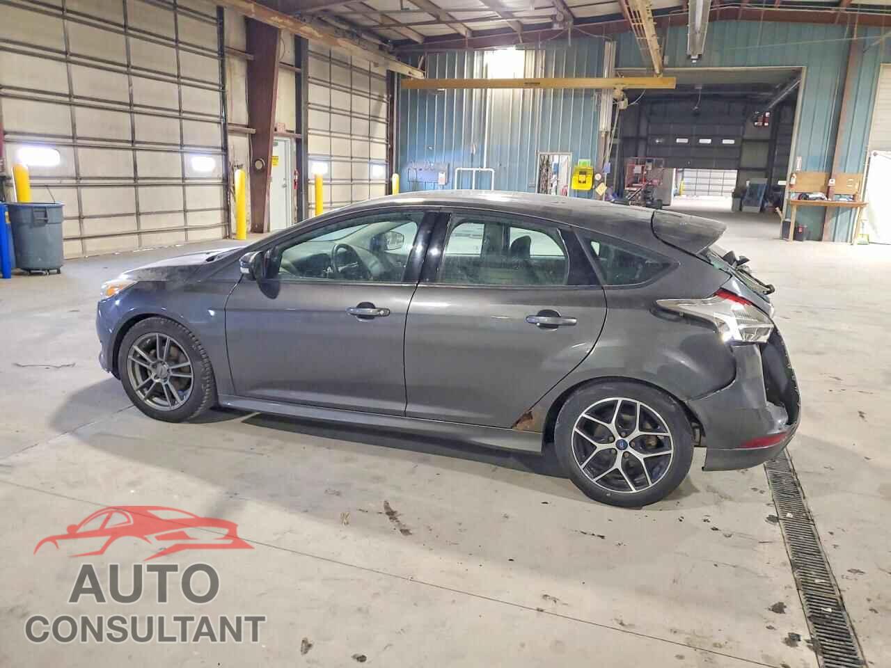 FORD FOCUS 2016 - 1FADP3K23GL211401