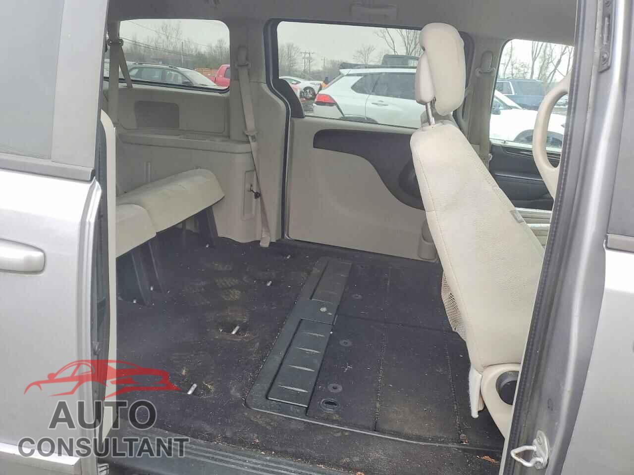 DODGE CARAVAN 2013 - 2C4RDGBG0DR798915