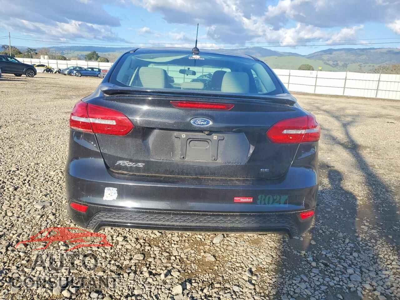 FORD FOCUS 2015 - 1FADP3F23FL310535
