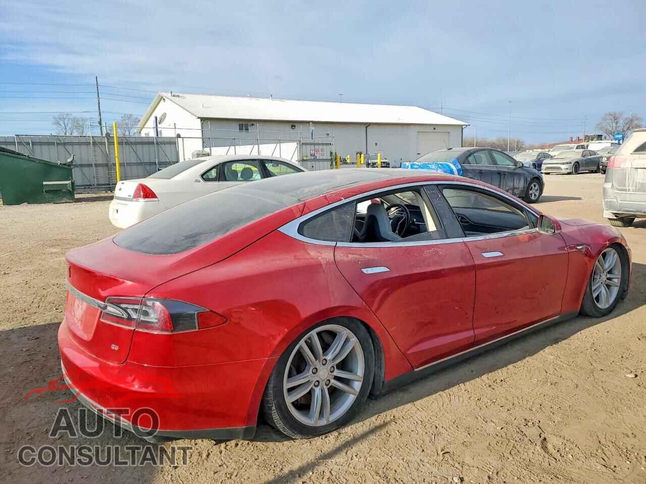 TESLA MODEL S 2013 - 5YJSA1CN4DFP21089