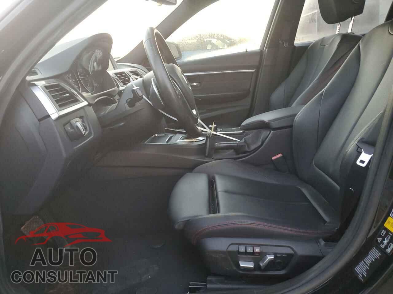 BMW 3 SERIES 2016 - WBA8E3G54GNU01570