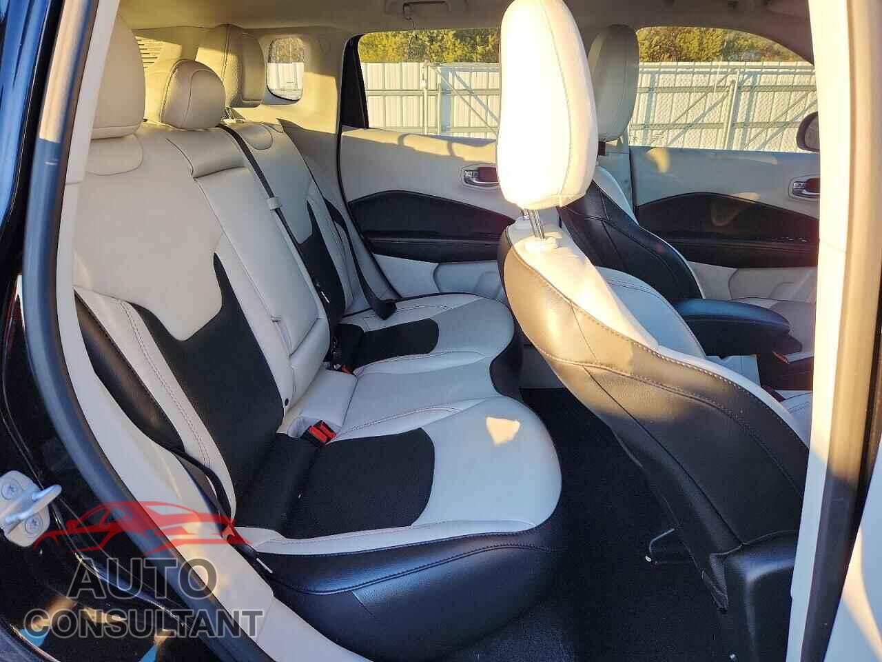 JEEP COMPASS 2020 - 3C4NJDCB2LT221503