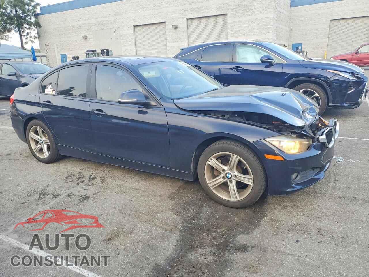 BMW 3 SERIES 2014 - WBA3C3C56EF985368