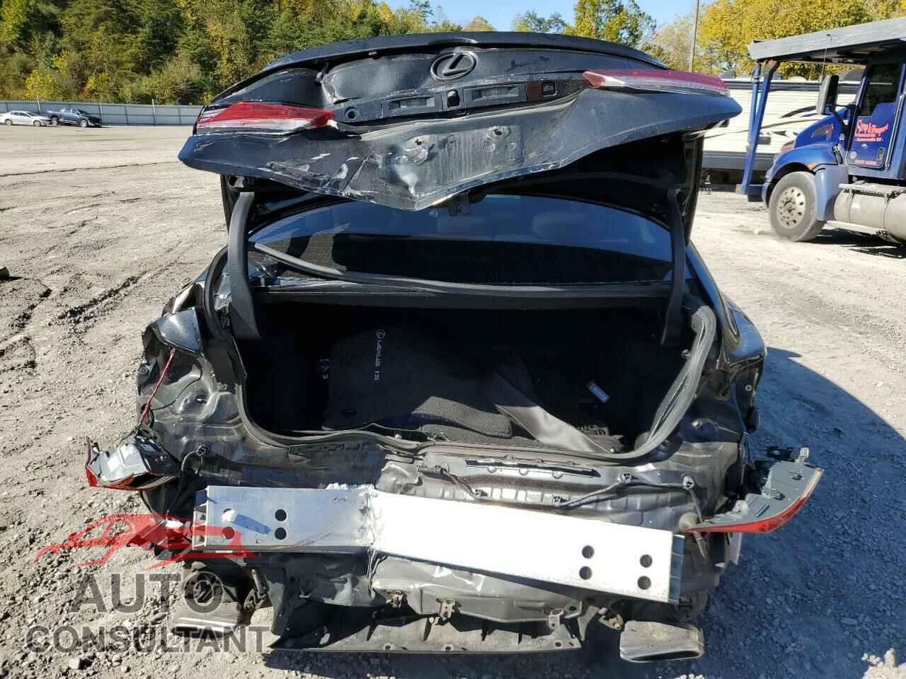 LEXUS IS 2017 - JTHCM1D26H5022455