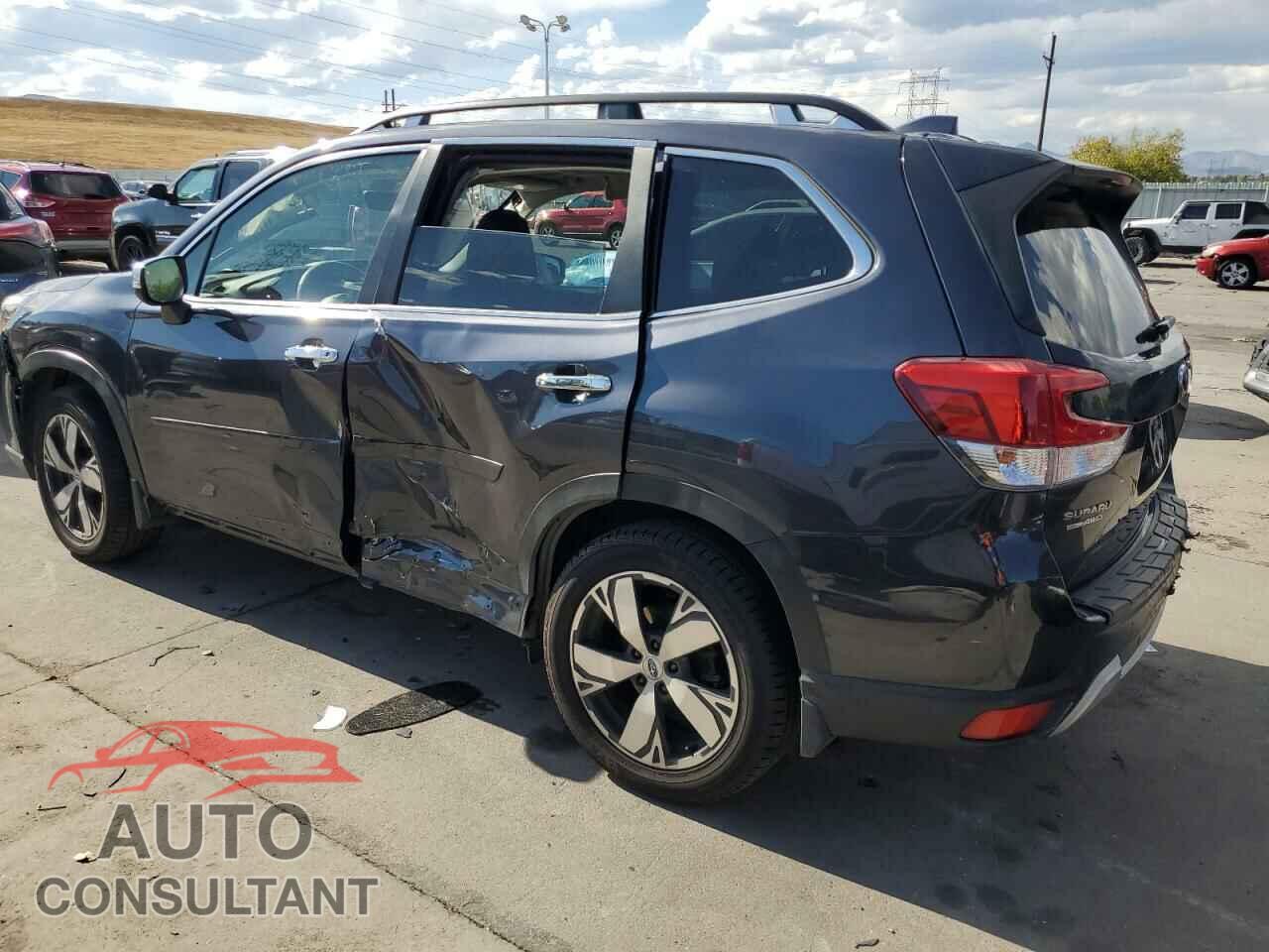 SUBARU FORESTER 2019 - JF2SKAWC8KH517885