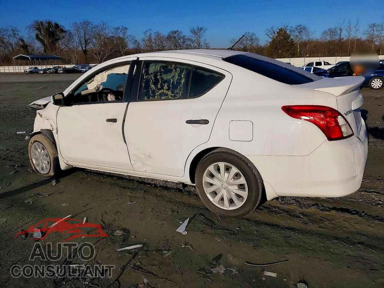 NISSAN VERSA 2017 - 3N1CN7AP2HL861748