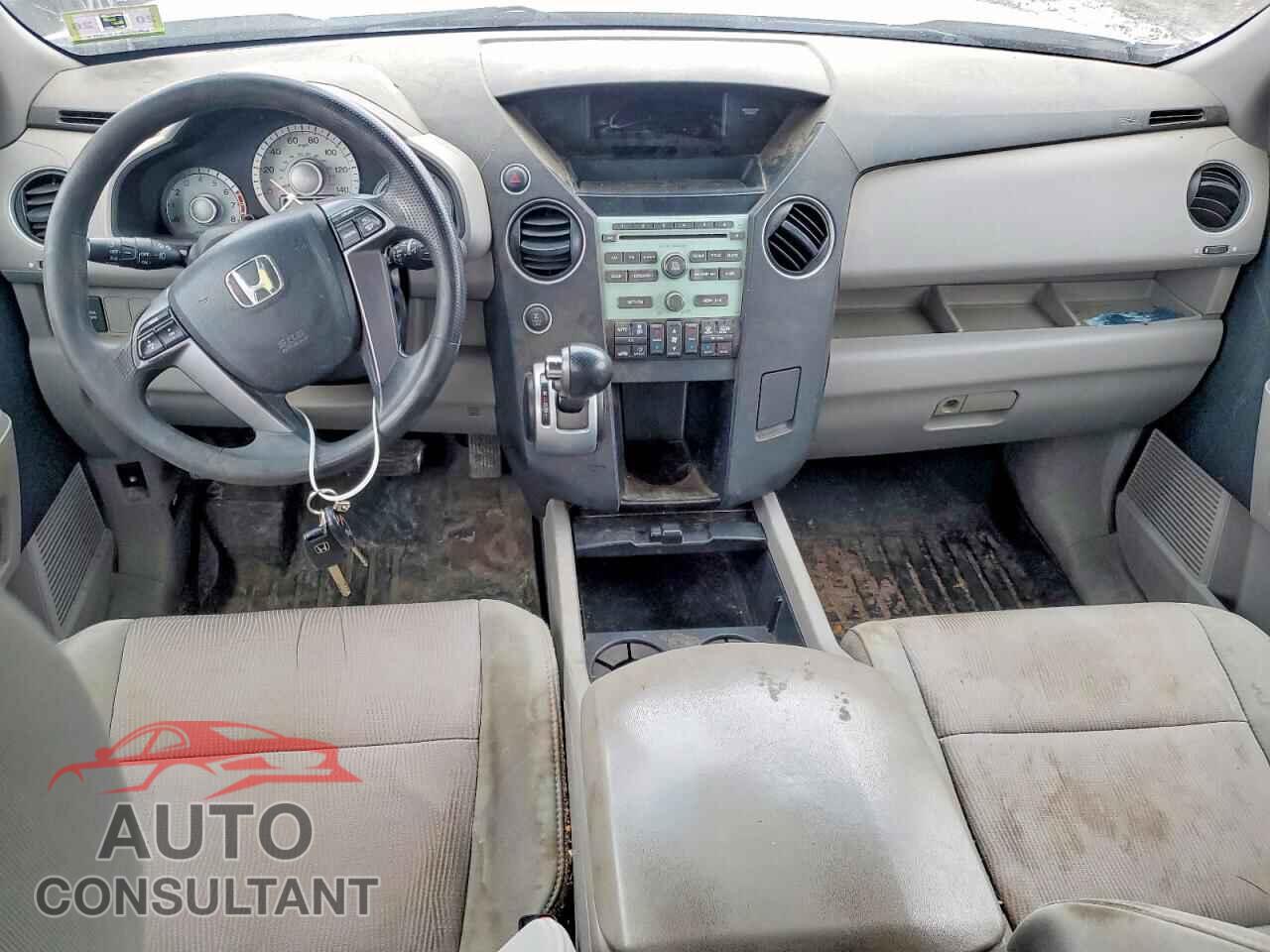 HONDA PILOT 2011 - 5FNYF4H41BB081384