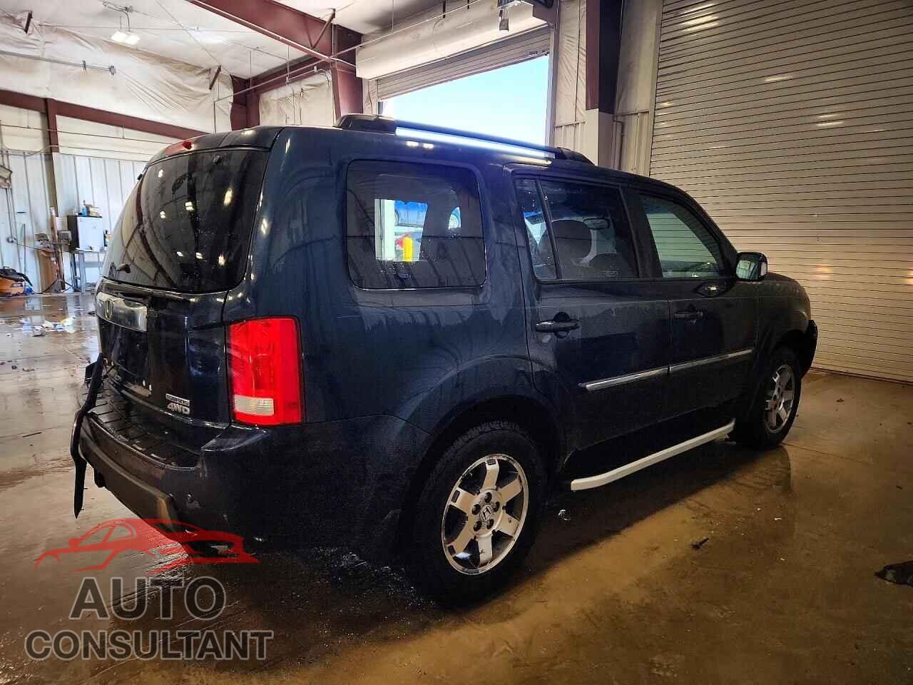 HONDA PILOT 2011 - 5FNYF4H91BB087326