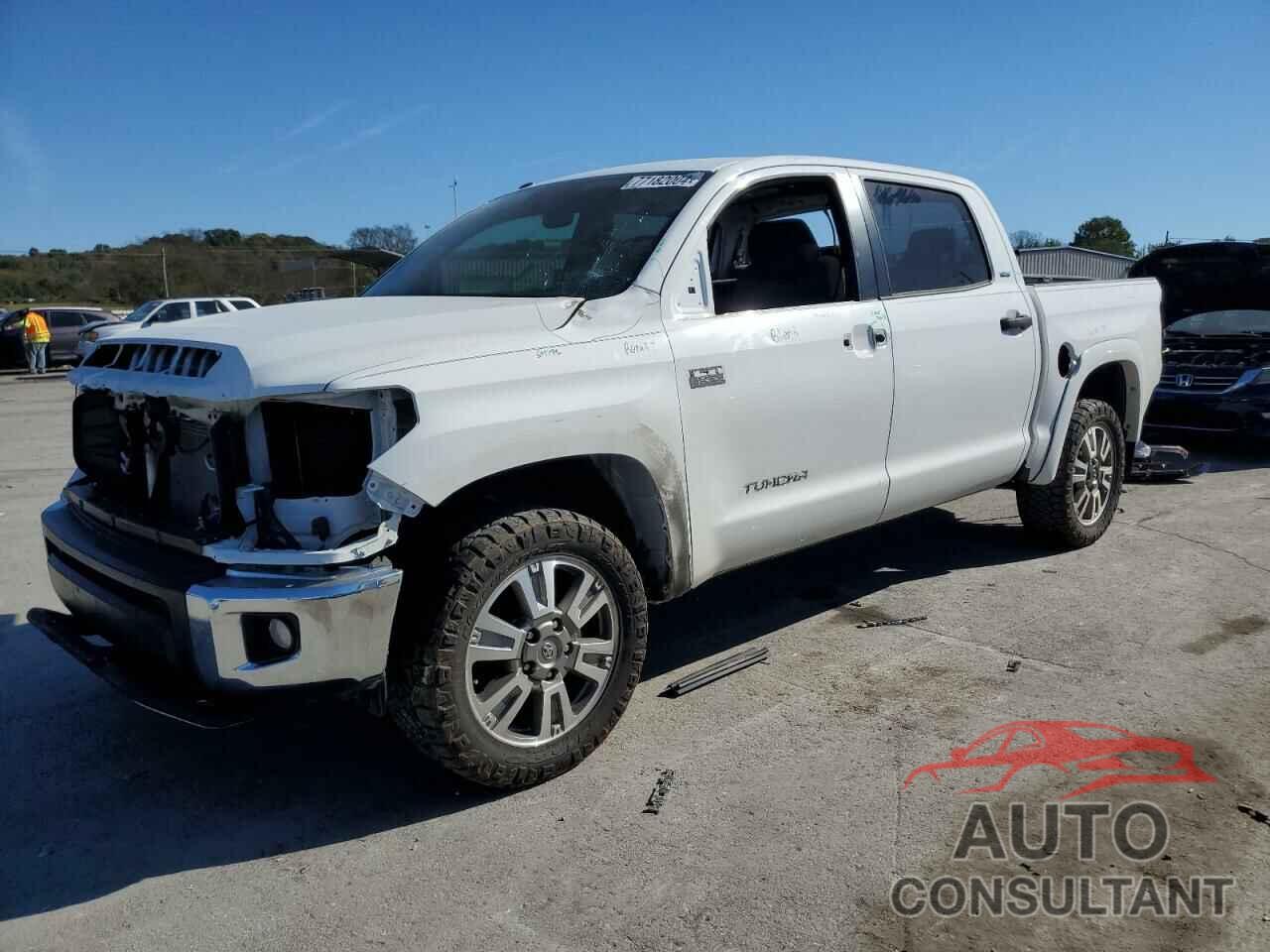 TOYOTA TUNDRA 2017 - 5TFDW5F12HX619179