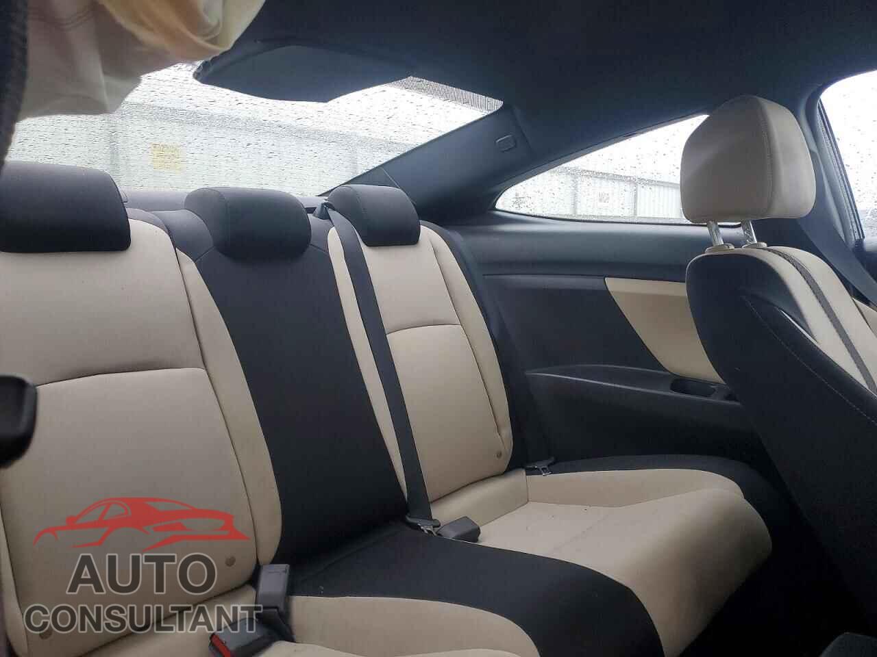 HONDA CIVIC 2017 - 2HGFC4B56HH300622