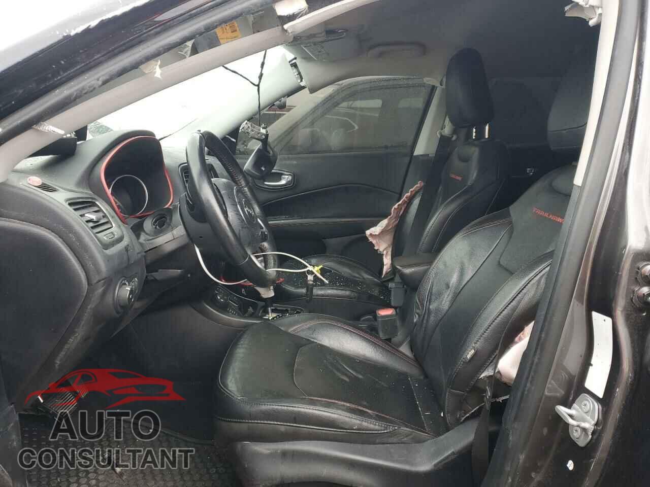 JEEP COMPASS 2018 - 3C4NJDDBXJT403932