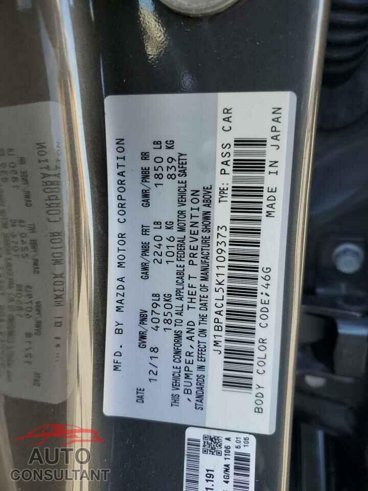 MAZDA 3 2019 - JM1BPACL5K1109373