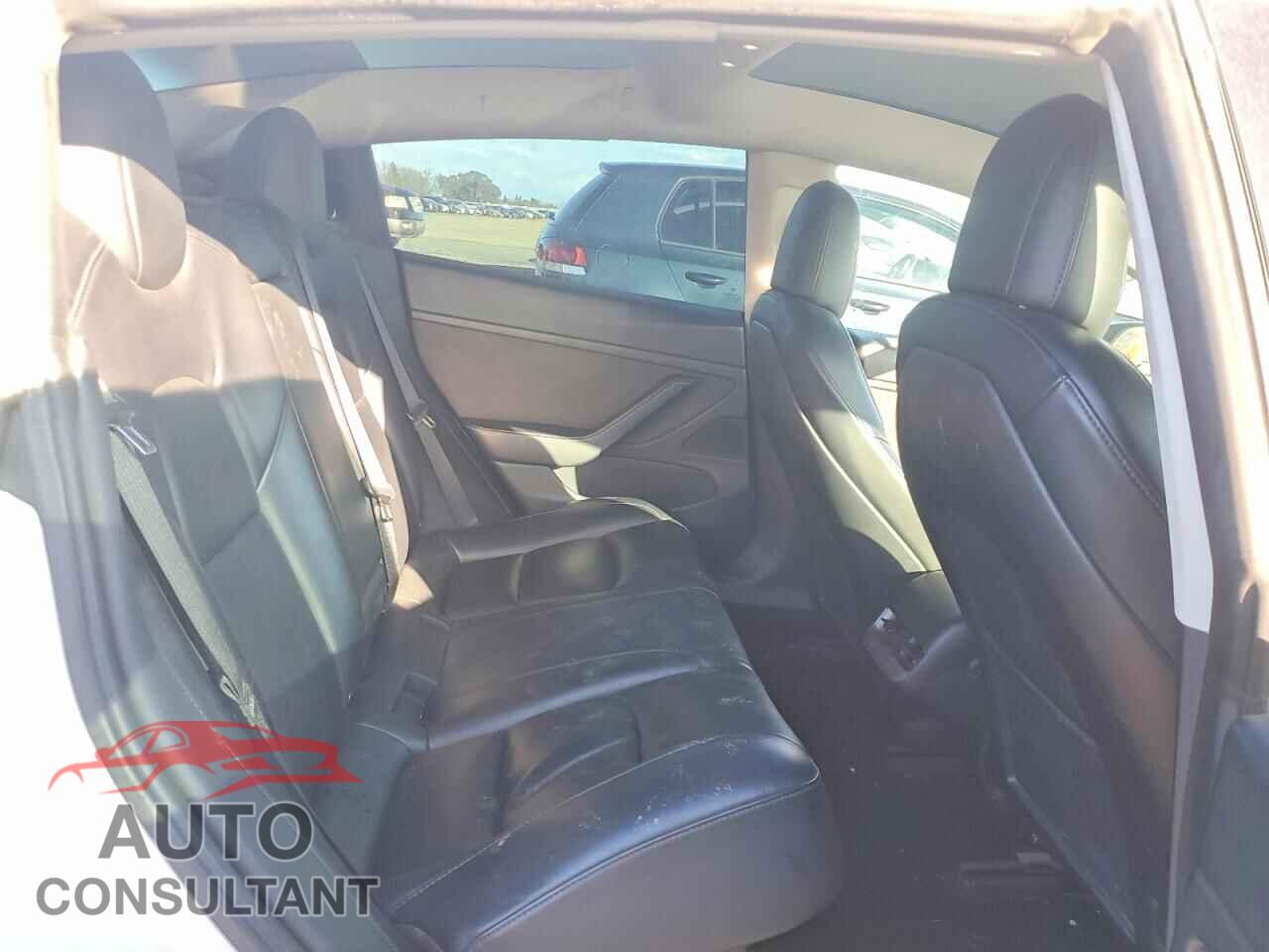 TESLA MODEL 3 2021 - 5YJ3E1EB9MF927648