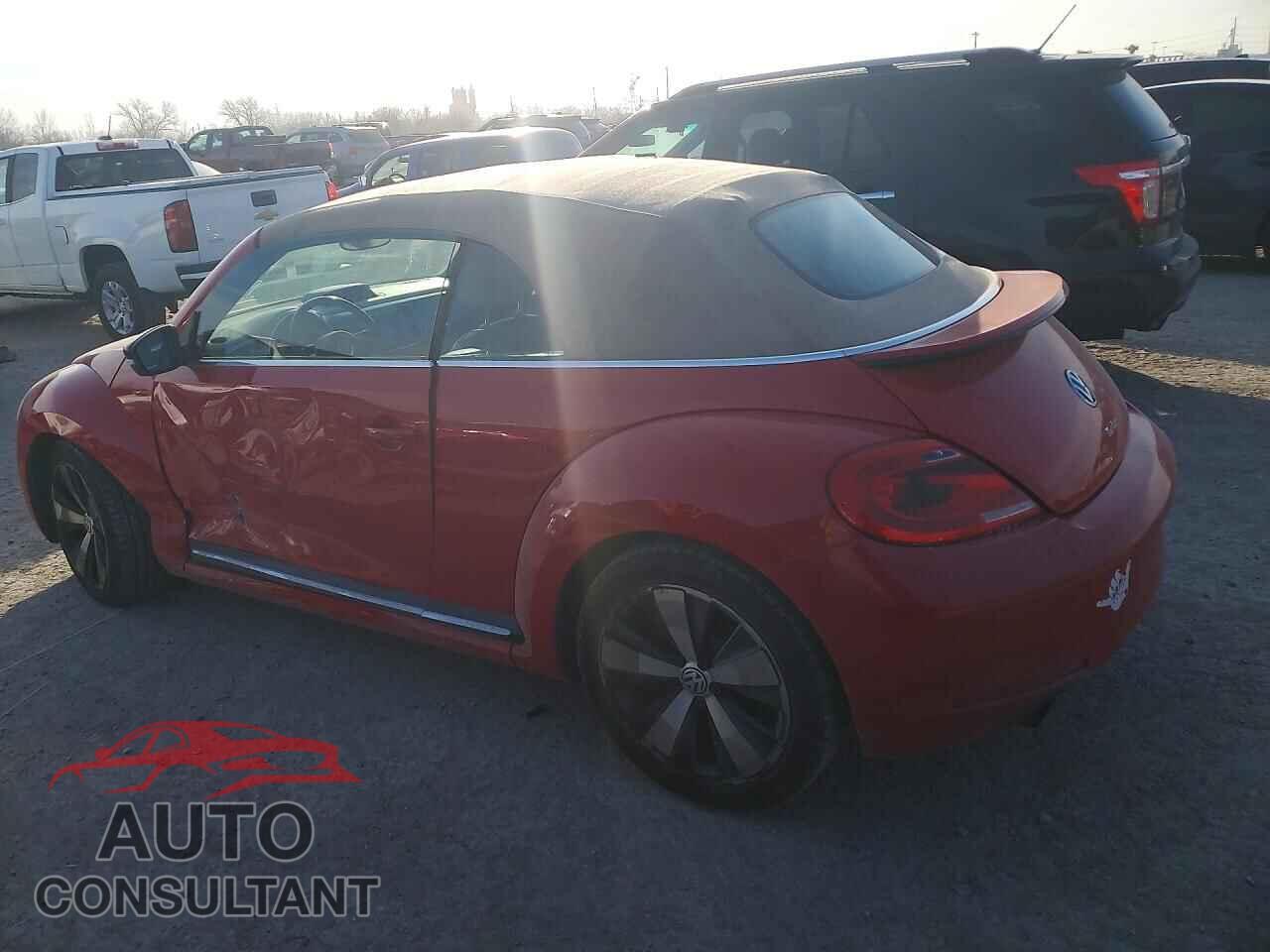VOLKSWAGEN BEETLE 2013 - 3VW8A7AT6DM805101