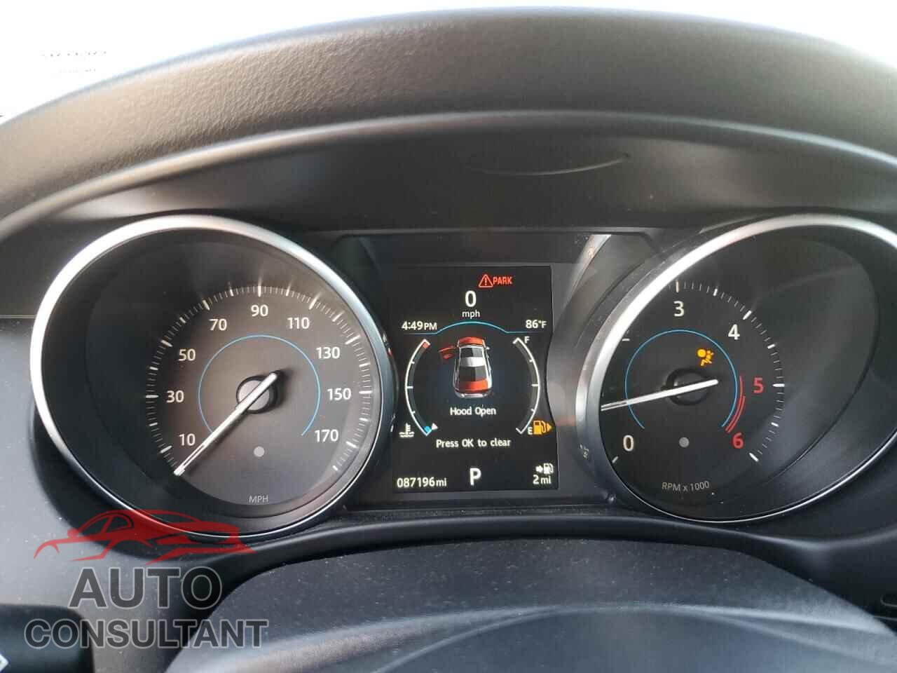 JAGUAR XE 2017 - SAJAJ4BN8HA952169