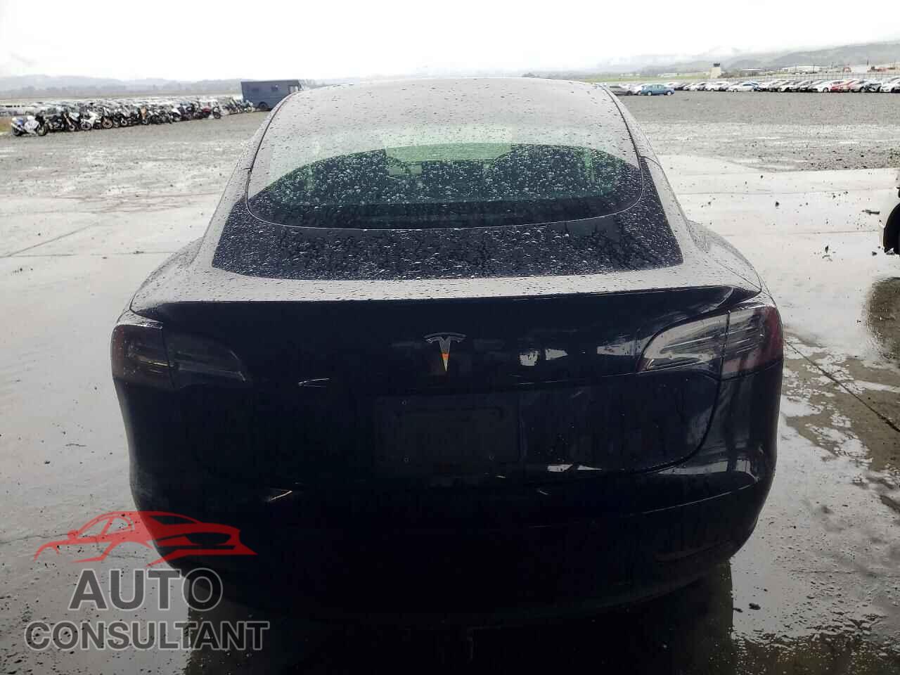 TESLA MODEL 3 2019 - 5YJ3E1EA7KF424527