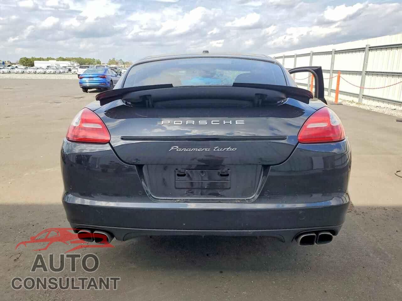 PORSCHE PANAMERA 2011 - WP0AC2A7XBL090892