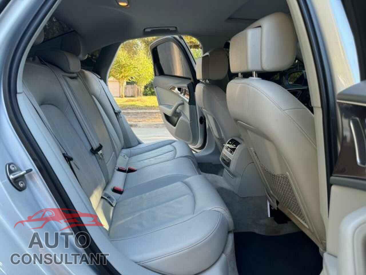 AUDI A6 2013 - WAUGGAFC7DN012332