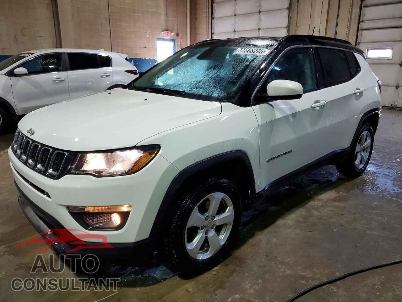 JEEP COMPASS 2018 - 3C4NJDBB4JT328079