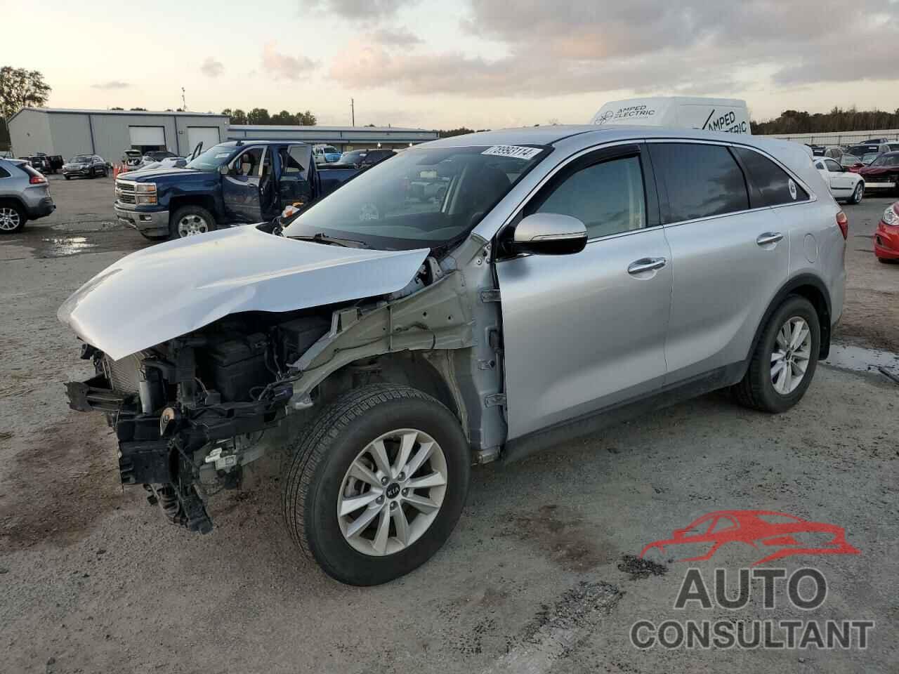 KIA SORENTO 2019 - 5XYPG4A33KG512441