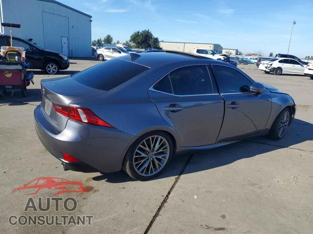 LEXUS IS 2015 - JTHBF1D25F5052856