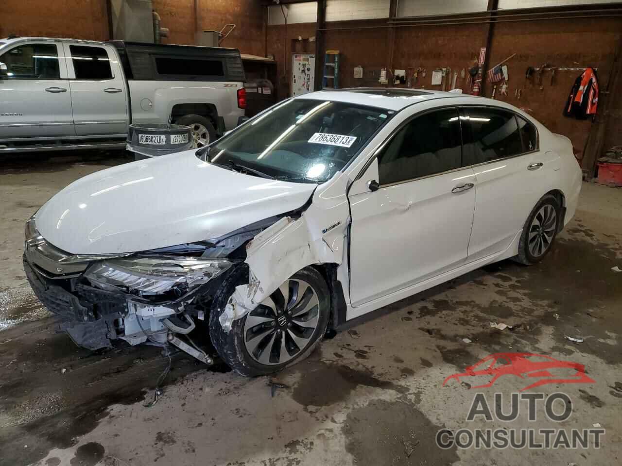 HONDA ACCORD 2017 - JHMCR6F74HC025924