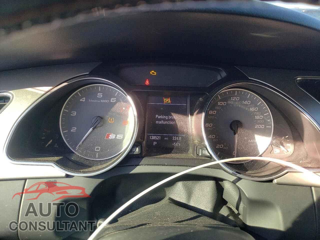 AUDI S5/RS5 2010 - WAUCVAFRXAA011347