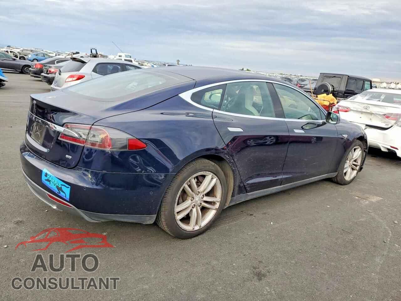 TESLA MODEL S 2015 - 5YJSA1H1XFF083312