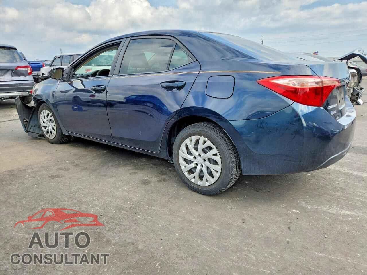 TOYOTA COROLLA 2017 - 2T1BURHE1HC818064