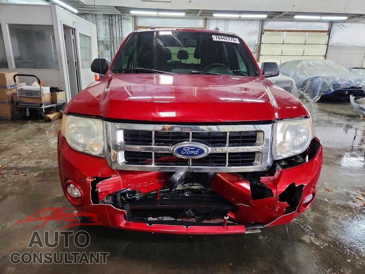 FORD ESCAPE 2010 - 1FMCU9DG8AKC05497