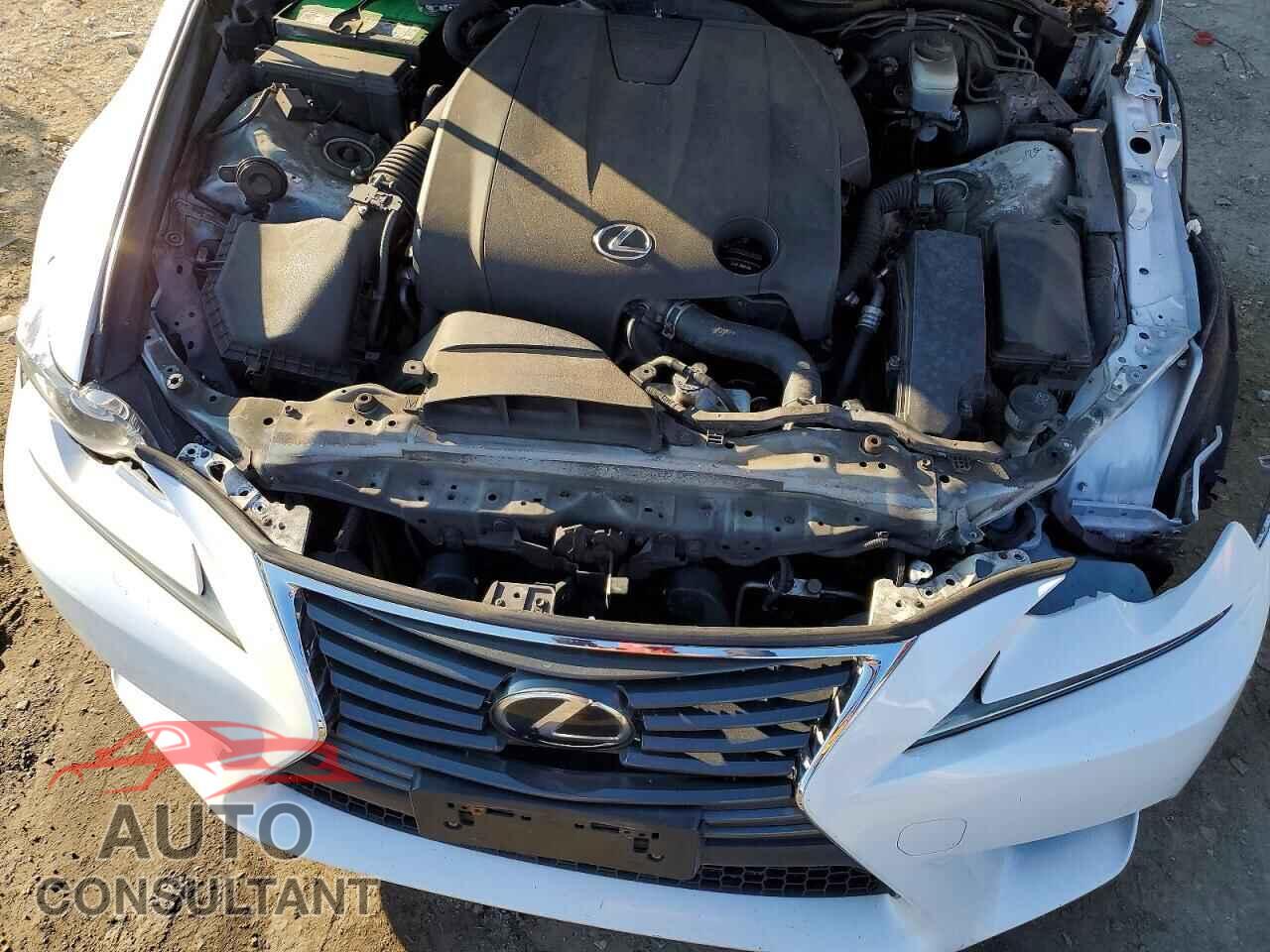 LEXUS IS 2014 - JTHCF1D26E5013857