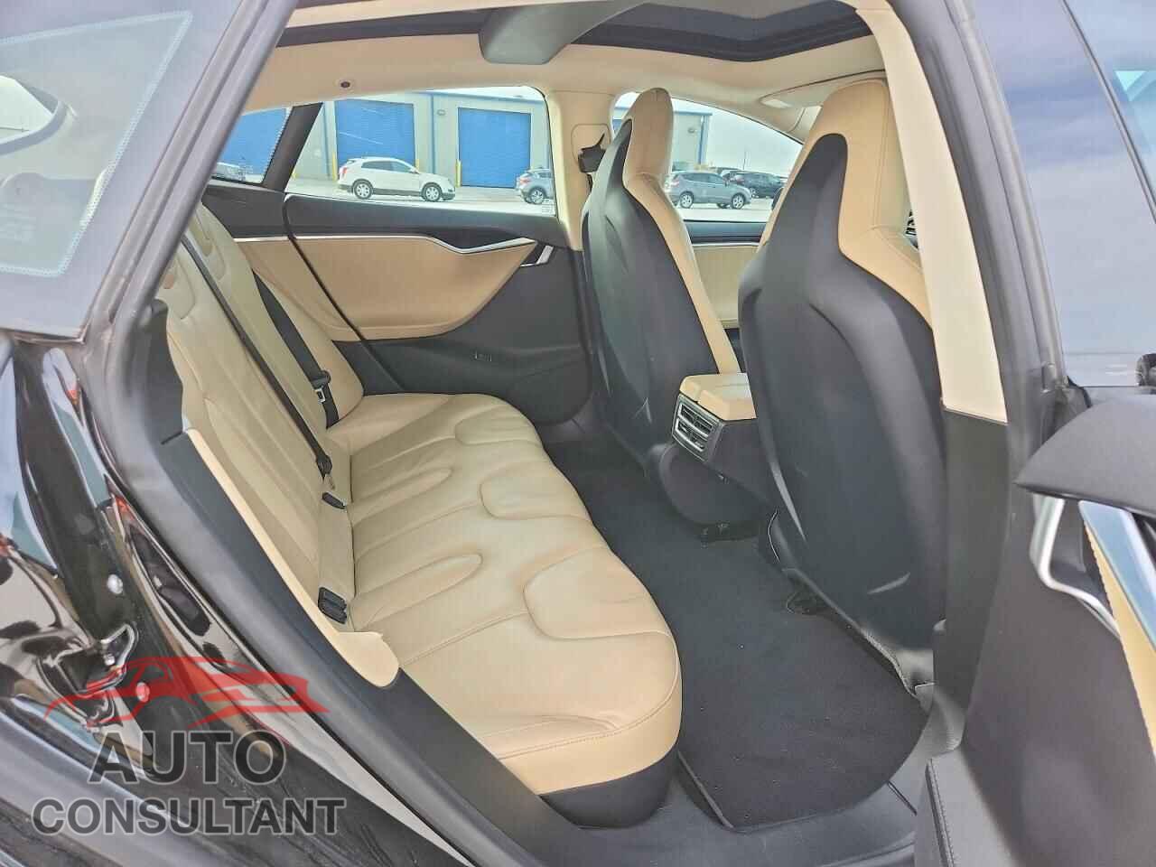 TESLA MODEL S 2013 - 5YJSA1CN4DFP20265