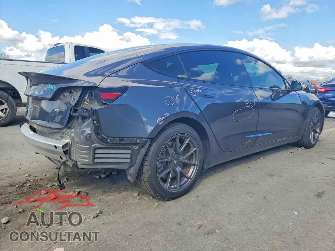 TESLA MODEL 3 2021 - 5YJ3E1EA2MF048077