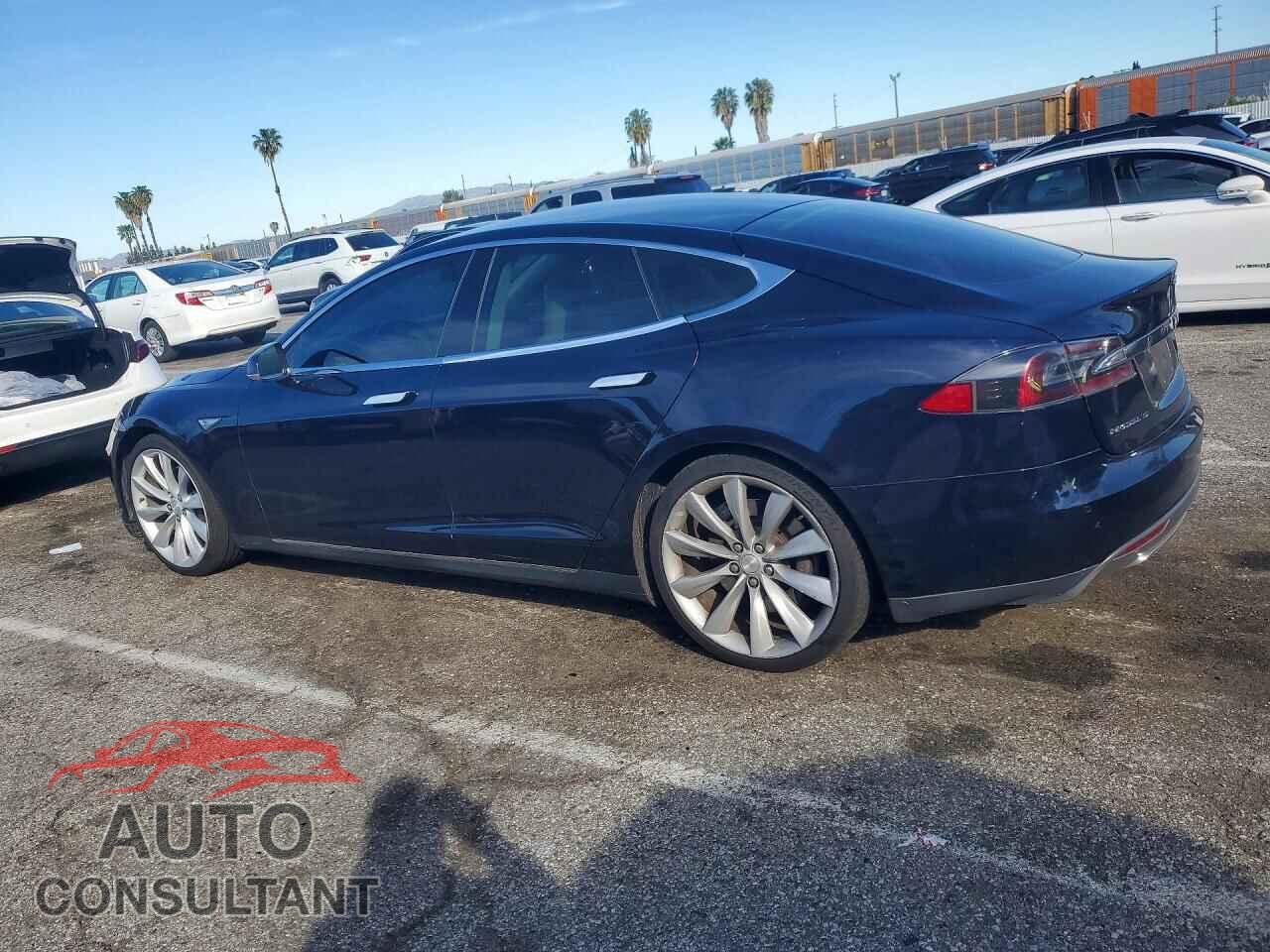 TESLA MODEL S 2014 - 5YJSA1H18EFP36881