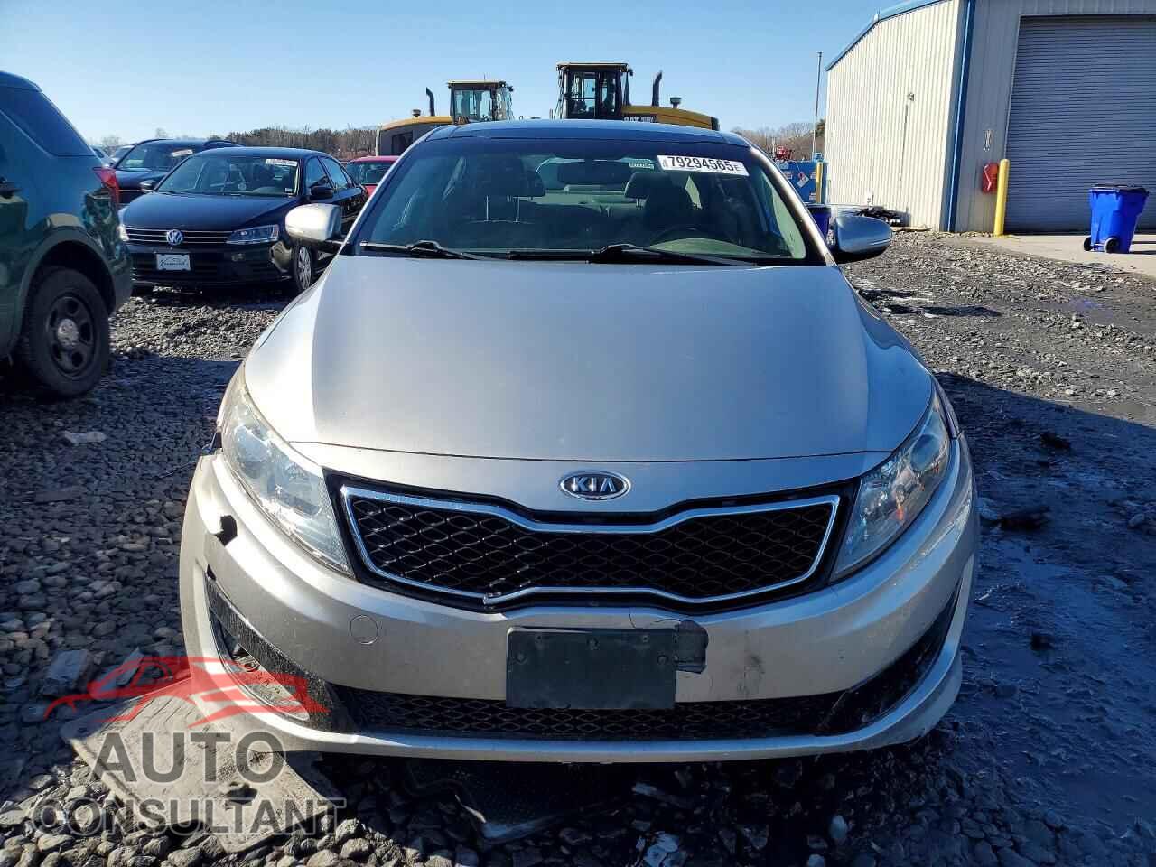 KIA OPTIMA 2011 - KNAGR4A67B5118421