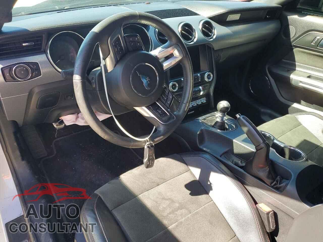 FORD MUSTANG 2017 - 1FA6P8CF0H5259791