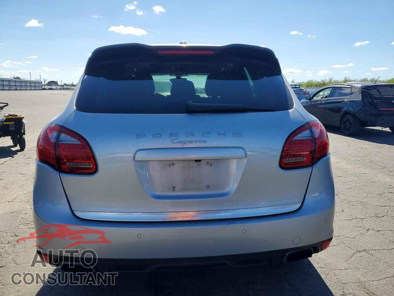 PORSCHE CAYENNE 2011 - WP1AA2A23BLA09160