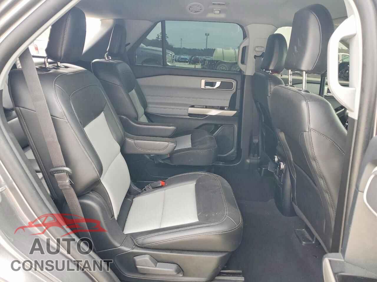 FORD EXPLORER 2023 - 1FMSK7DH1PGC23558