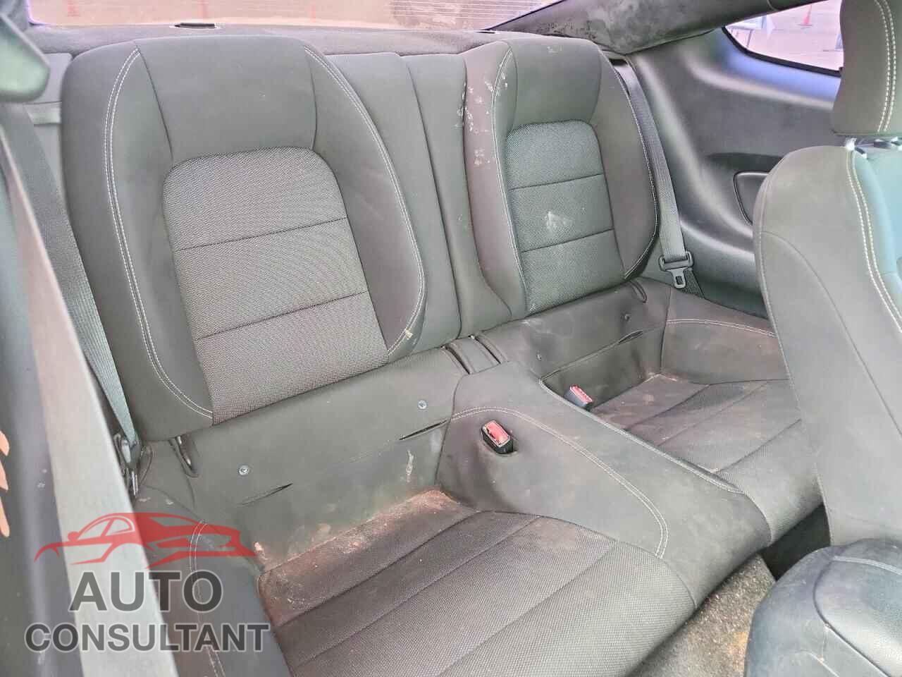 FORD MUSTANG 2015 - 1FA6P8AM5F5381786