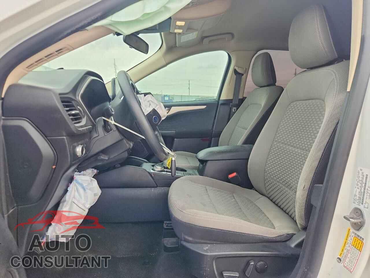 FORD ESCAPE 2020 - 1FMCU9G67LUA32405