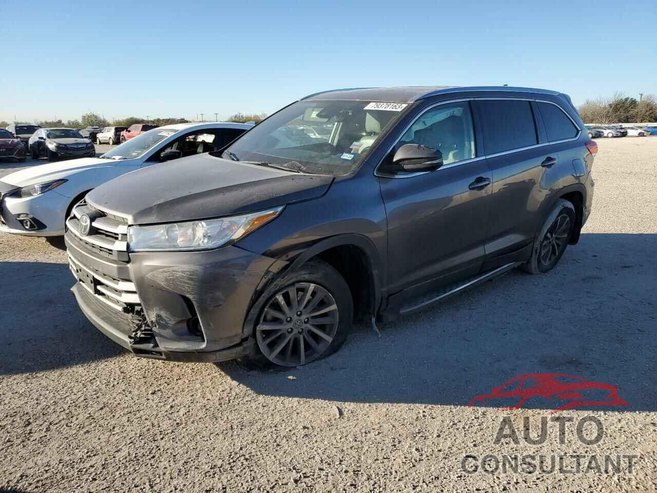 TOYOTA HIGHLANDER 2019 - 5TDKZRFH3KS304178
