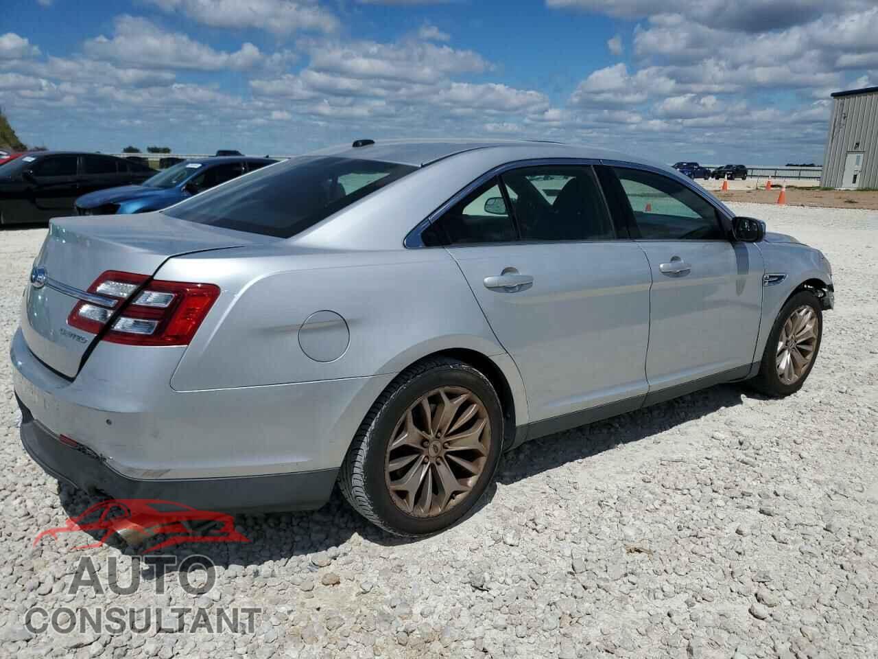 FORD TAURUS 2013 - 1FAHP2F80DG105499